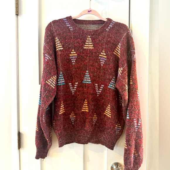 Vintage gender neutral sweater - Picture 1 of 7